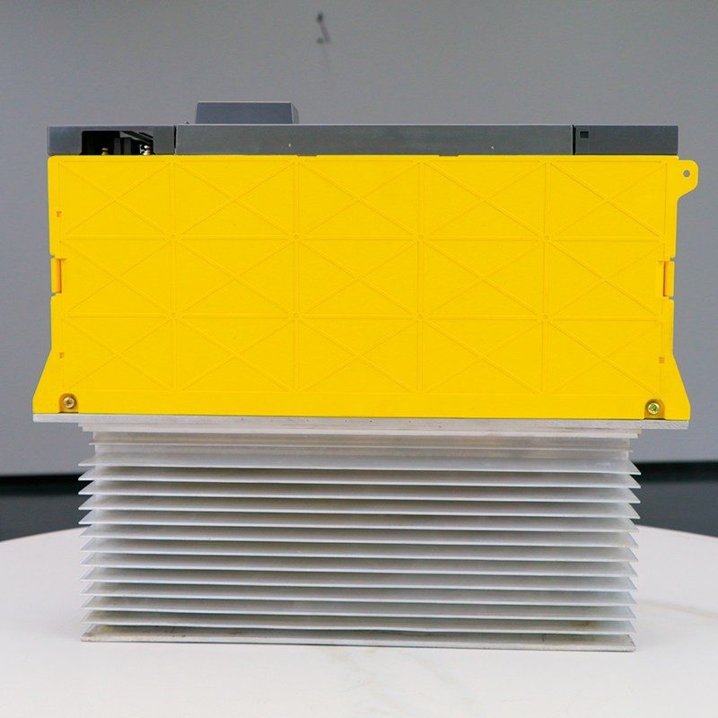 Сервоусилитель FANUC A06B-6080-H305