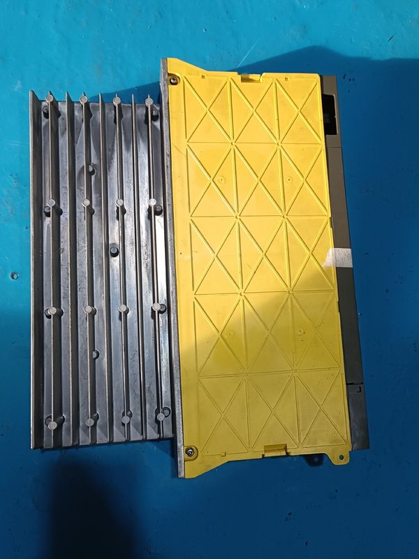 Сервоусилитель FANUC A06B-6081-H106