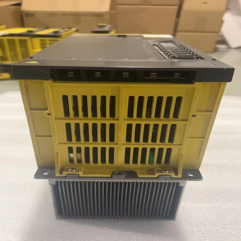 Сервоусилитель FANUC A06B-6102-H122