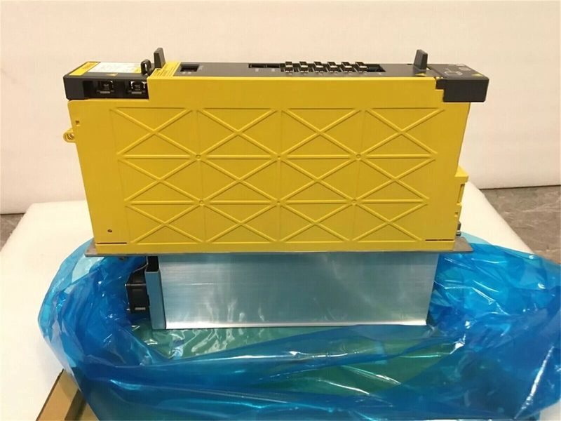 Сервоусилитель FANUC A06B-6111-H006