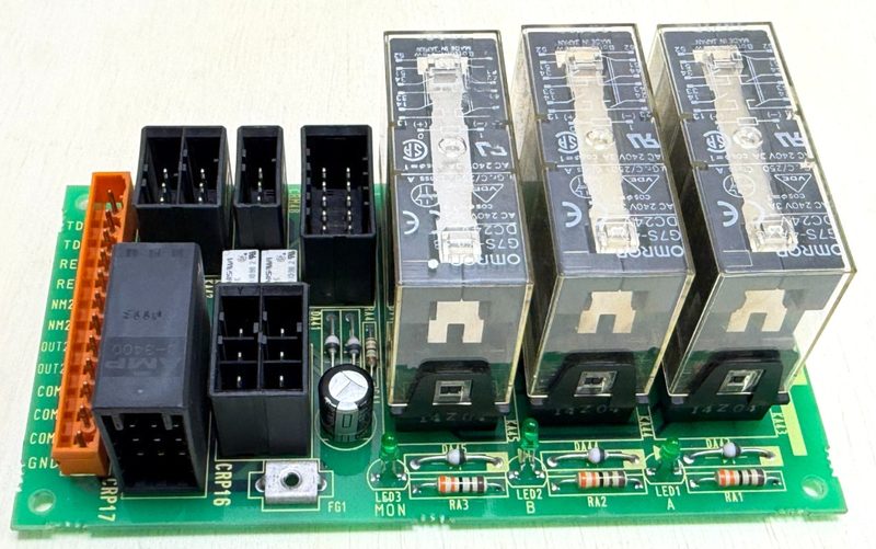 Робот FANUC A20B-1007-0540