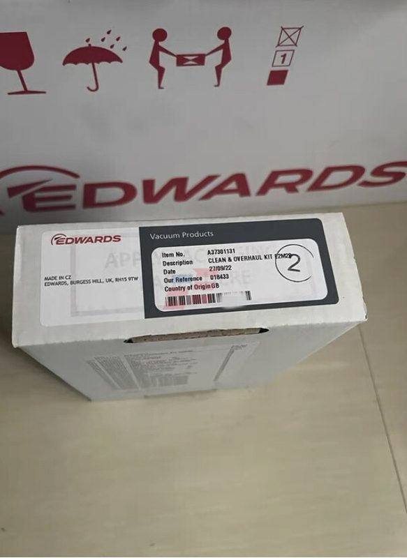 Насос Edwards A37301131