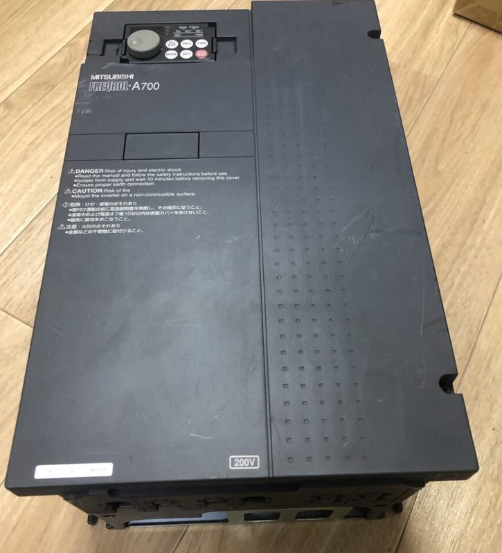 Частотный преобразователь Mitsubishi AC200-220V