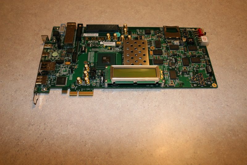 Микросхема ПЛИС Xilinx AC701