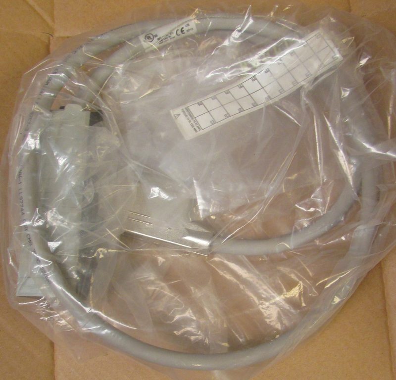 Кабель Allen-Bradley ACABLE010Z