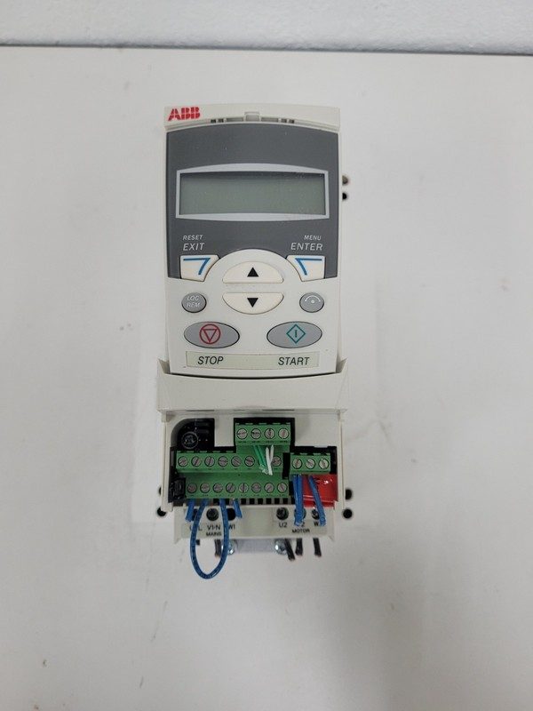 Частотный преобразователь ABB ACS310-01U-02A4-2