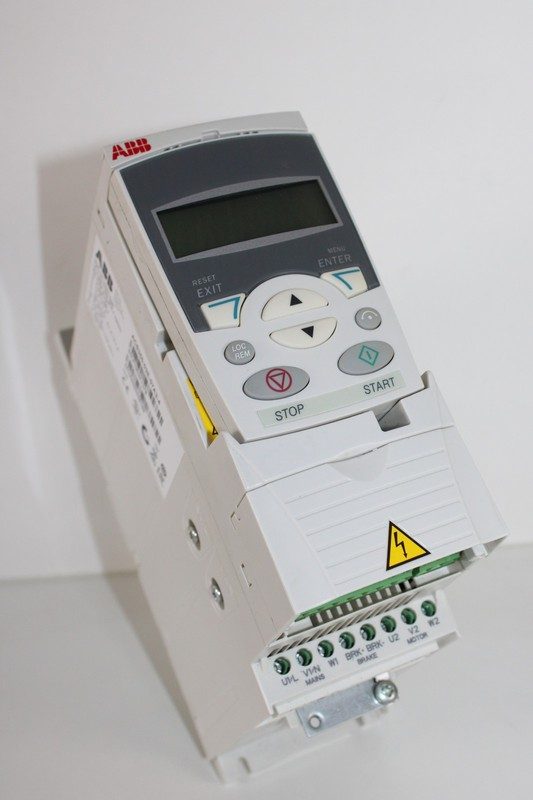Частотный преобразователь ABB ACS355-03E-07A3-4