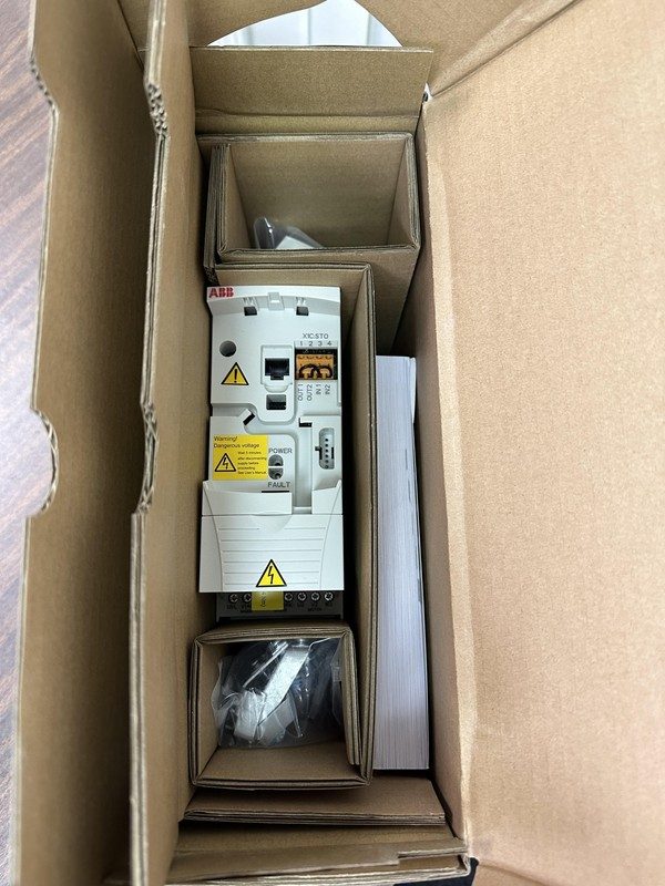 Частотный преобразователь ABB ACS355-03U-02A4-2