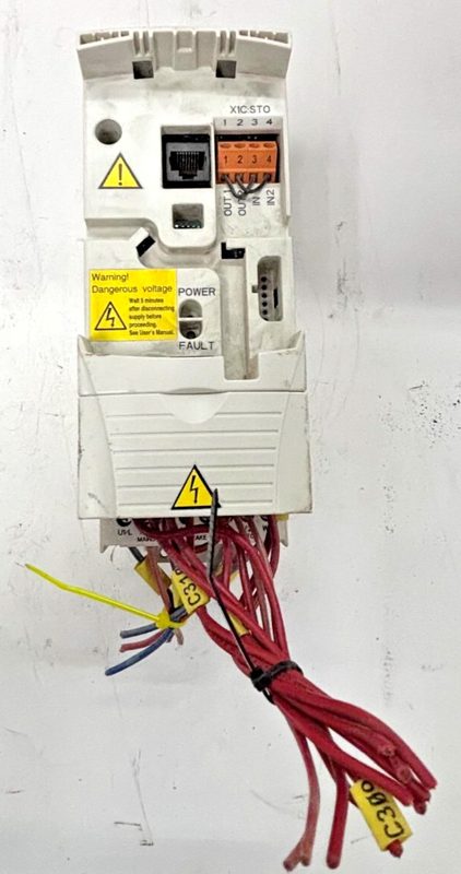 Частотный преобразователь ABB ACS355-03U-07A5-2