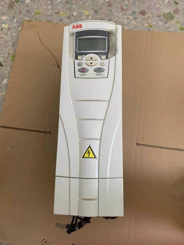 Частотный преобразователь ABB ACS550-01-012A-4