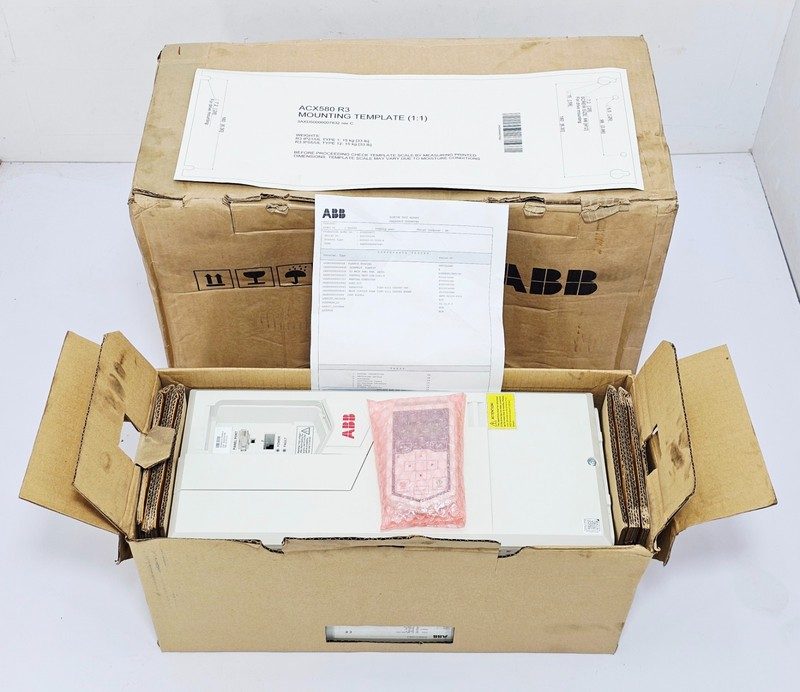 Частотный преобразователь ABB ACS560-01-033A-4