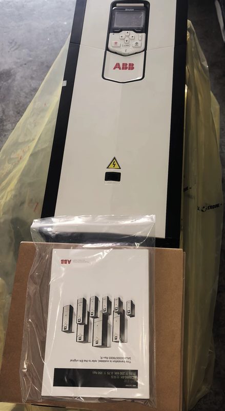 Частотный преобразователь ABB ACS880-01-124A-5+D150