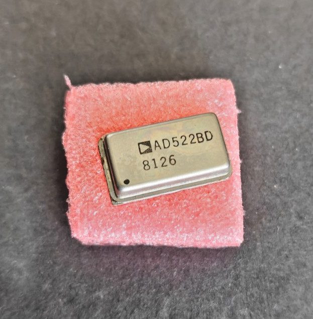 Микросхема Analog Devices AD522BD