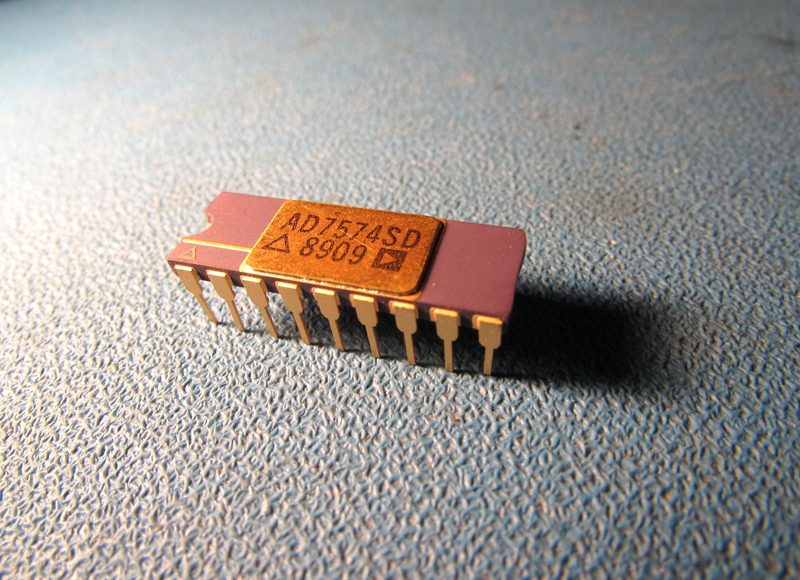 Микросхема Analog Devices AD7574SD