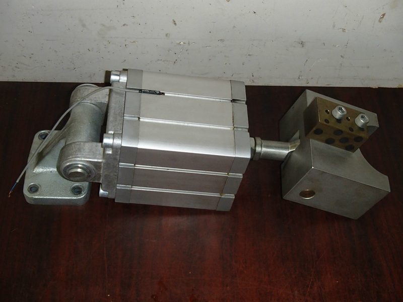 Пневмоцилиндр Festo ADN-125-80-A-P-A