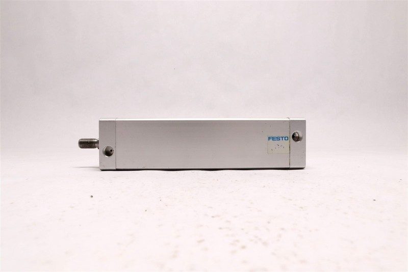 Пневмоцилиндр Festo ADN-32-140-A-P-A