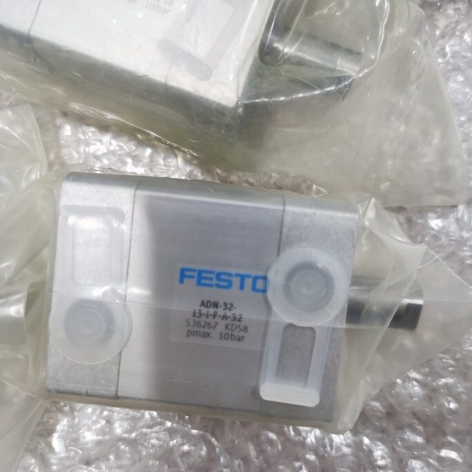 Пневмоцилиндр Festo ADN-32-15-I-P-A-S2