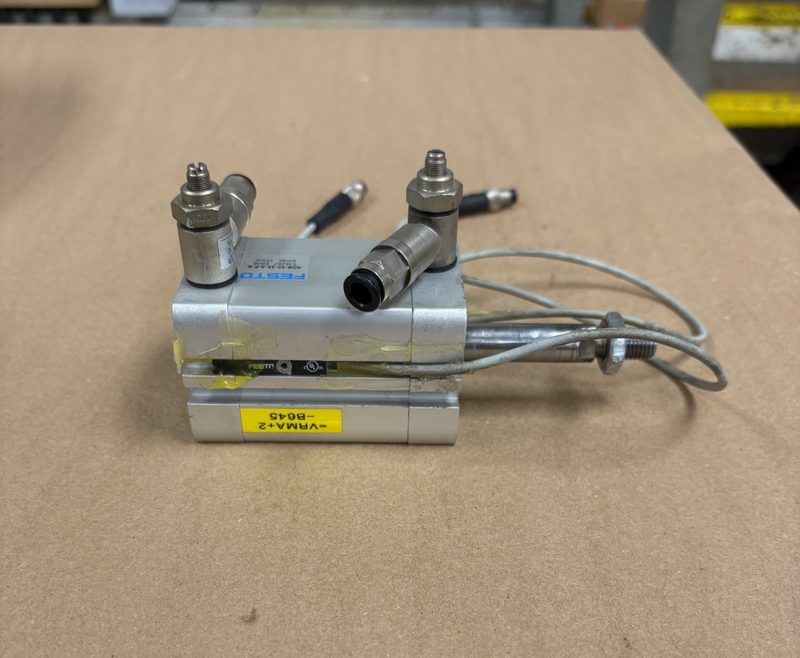 Пневмоцилиндр Festo ADN-32-35-A-P-A