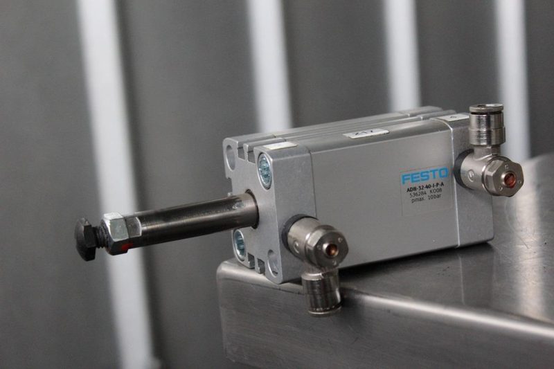 Пневмоцилиндр Festo ADN-32-40-I-P-A