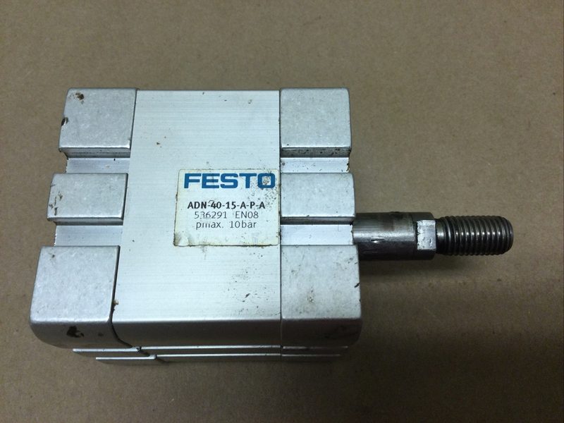 Пневмоцилиндр Festo ADN-40-15-A-P-A