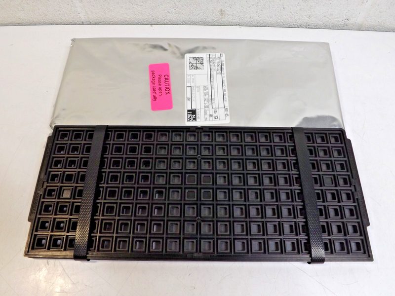 Микросхема Analog Devices ADUC702BSTZ62