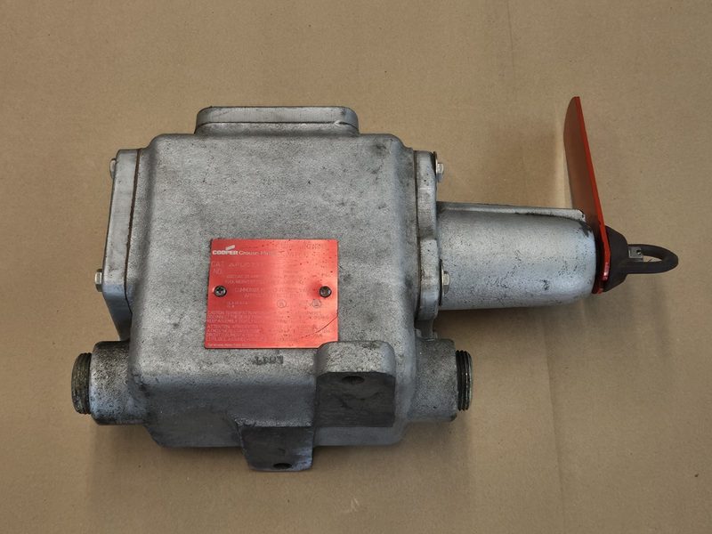 Коммутатор Eaton AFU0333