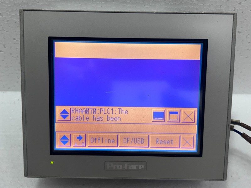 Панель оператора AGP3302-B1-D24