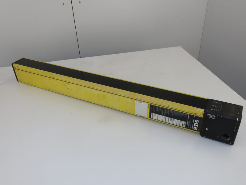 Световая завеса SICK AGSE600-1211