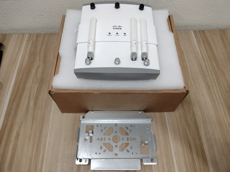 Точка доступа Cisco AIR-AP1252AG-A-K9