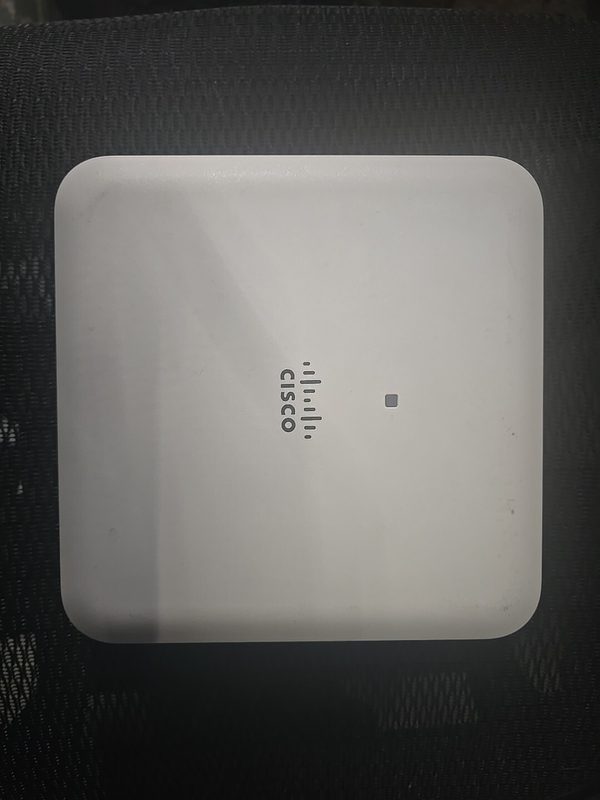 Точка доступа Cisco AIR-AP18321-B-K9
