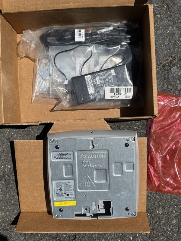 Точка доступа Cisco AIR-AP521G-A-K9