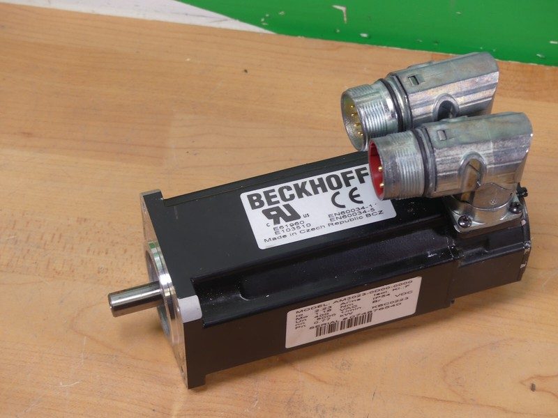 Серводвигатель Beckhoff AM3023-0D00-0000
