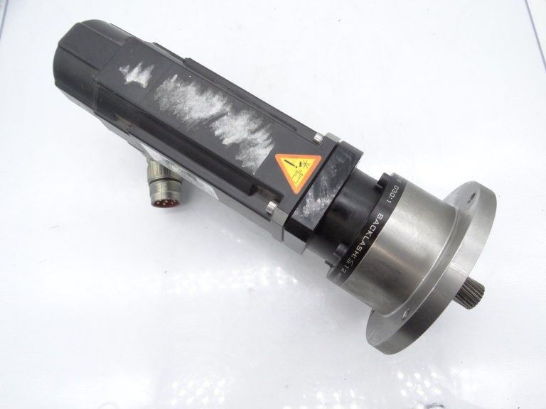 Серводвигатель Beckhoff AM3023-1D41-0000