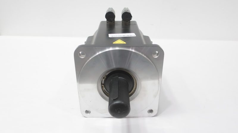 Серводвигатель Beckhoff AM3073-0P00-0000