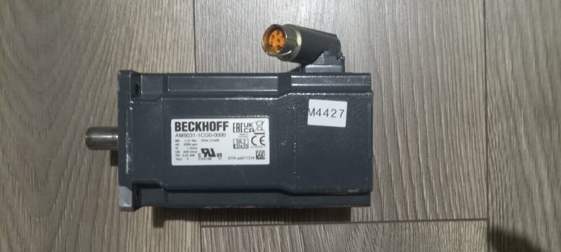 Серводвигатель Beckhoff AM8031-1CG0-0000