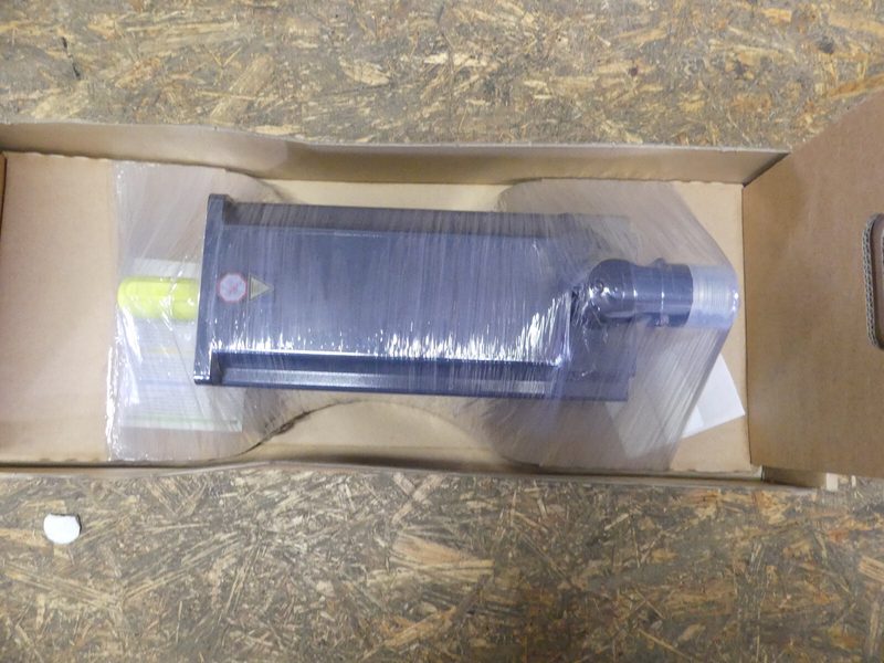 IIoT-устройство Beckhoff AM8563-0QHC-0000