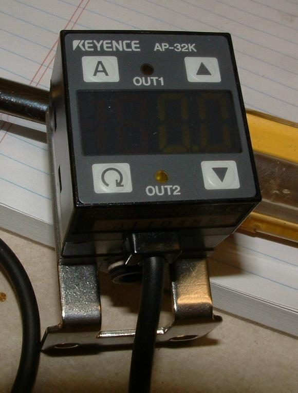 Датчик давления Keyence AP-32K