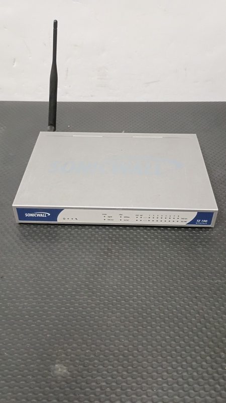 Межсетевой экран SonicWall APL18-046