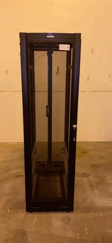 APC AR2101BLK