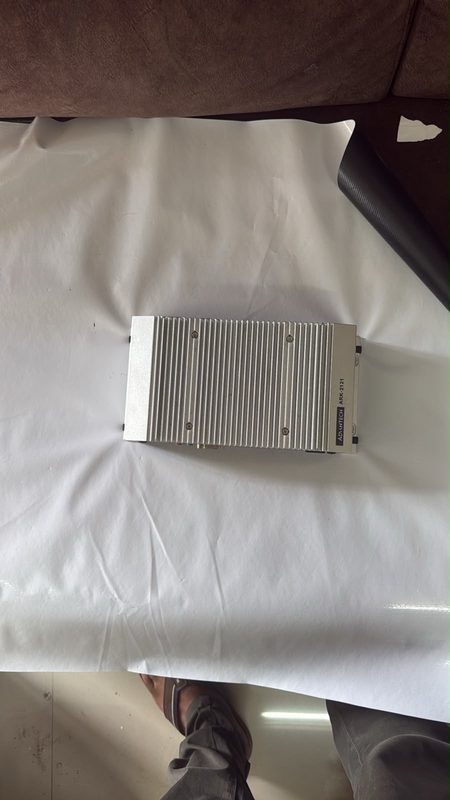 Промышленный компьютер Advantech ARK-2121L-U0A2E