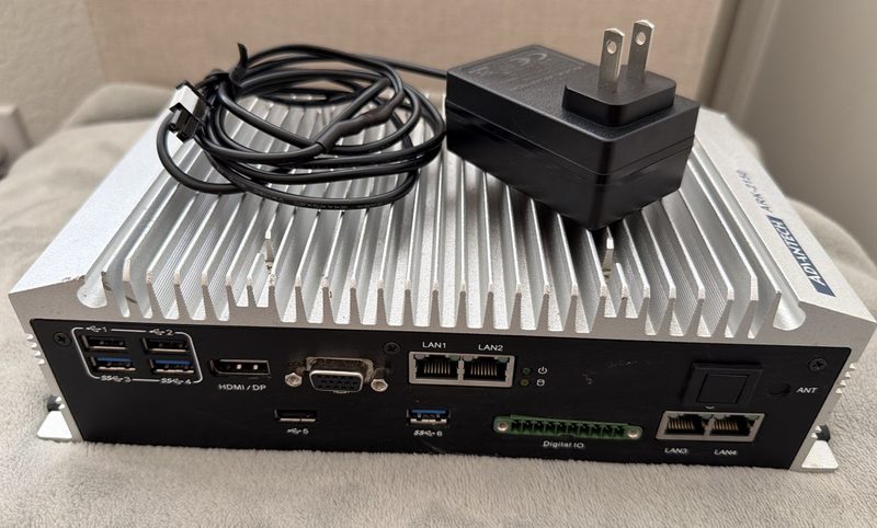 Промышленный компьютер Advantech ARK-2150F