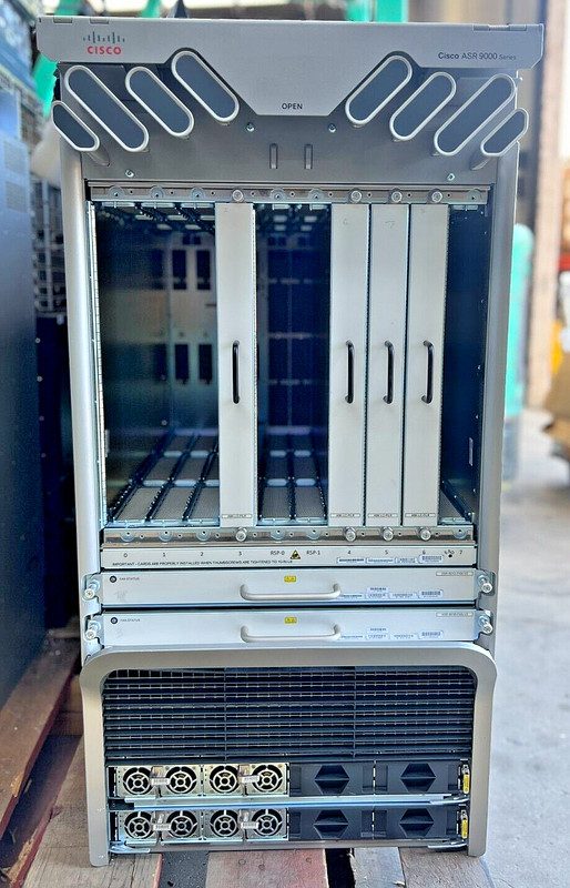 Маршрутизатор Cisco ASR-9010-AC