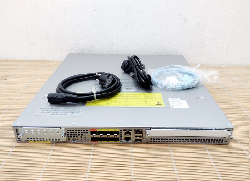 Маршрутизатор Cisco ASR1001X-AIS-AX