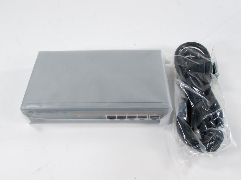 Коммутатор Cisco AT-FS705L-10