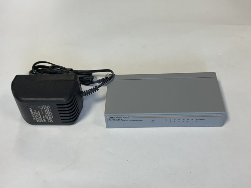 Коммутатор AT-FS708LE-10