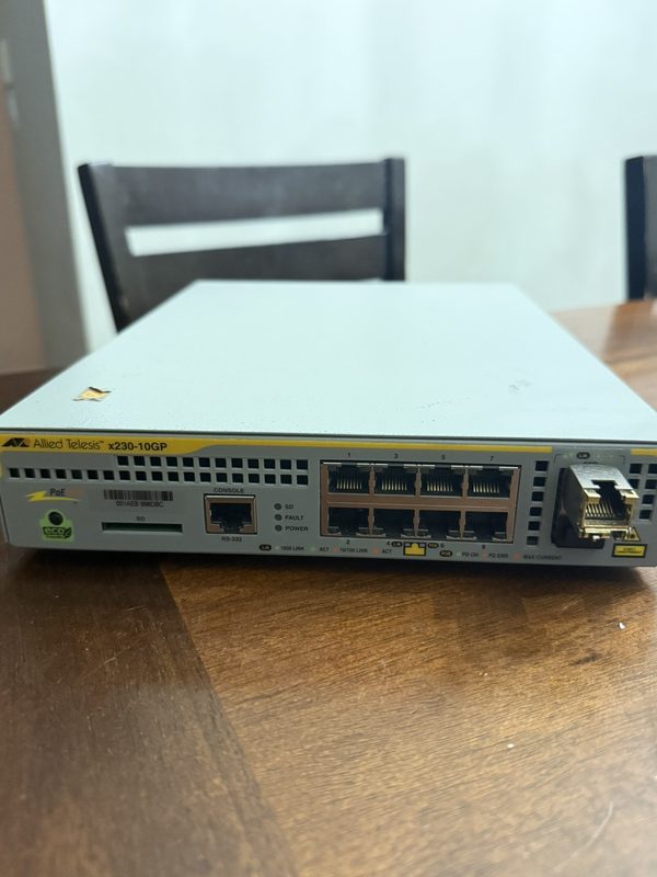 Коммутатор AT-X230-10GP