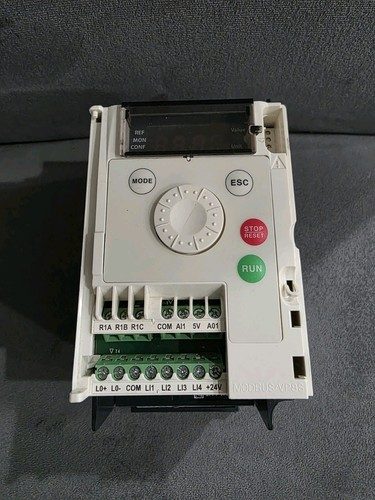 Частотный преобразователь Schneider ATV12P055M2