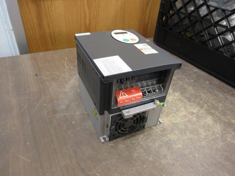 Частотный преобразователь Schneider ATV212HU55N4