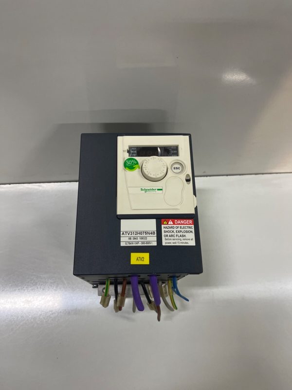 Частотный преобразователь Schneider ATV312H075N4B