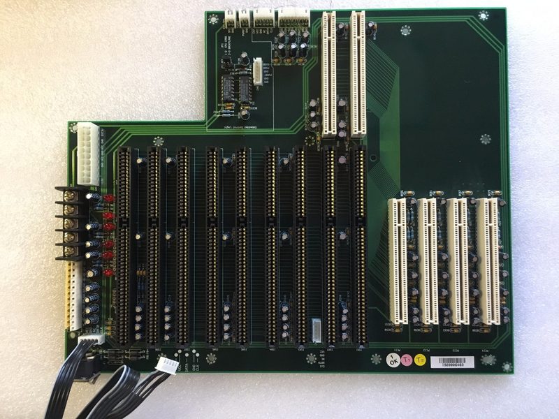 Промышленный компьютер ATX6022/13L